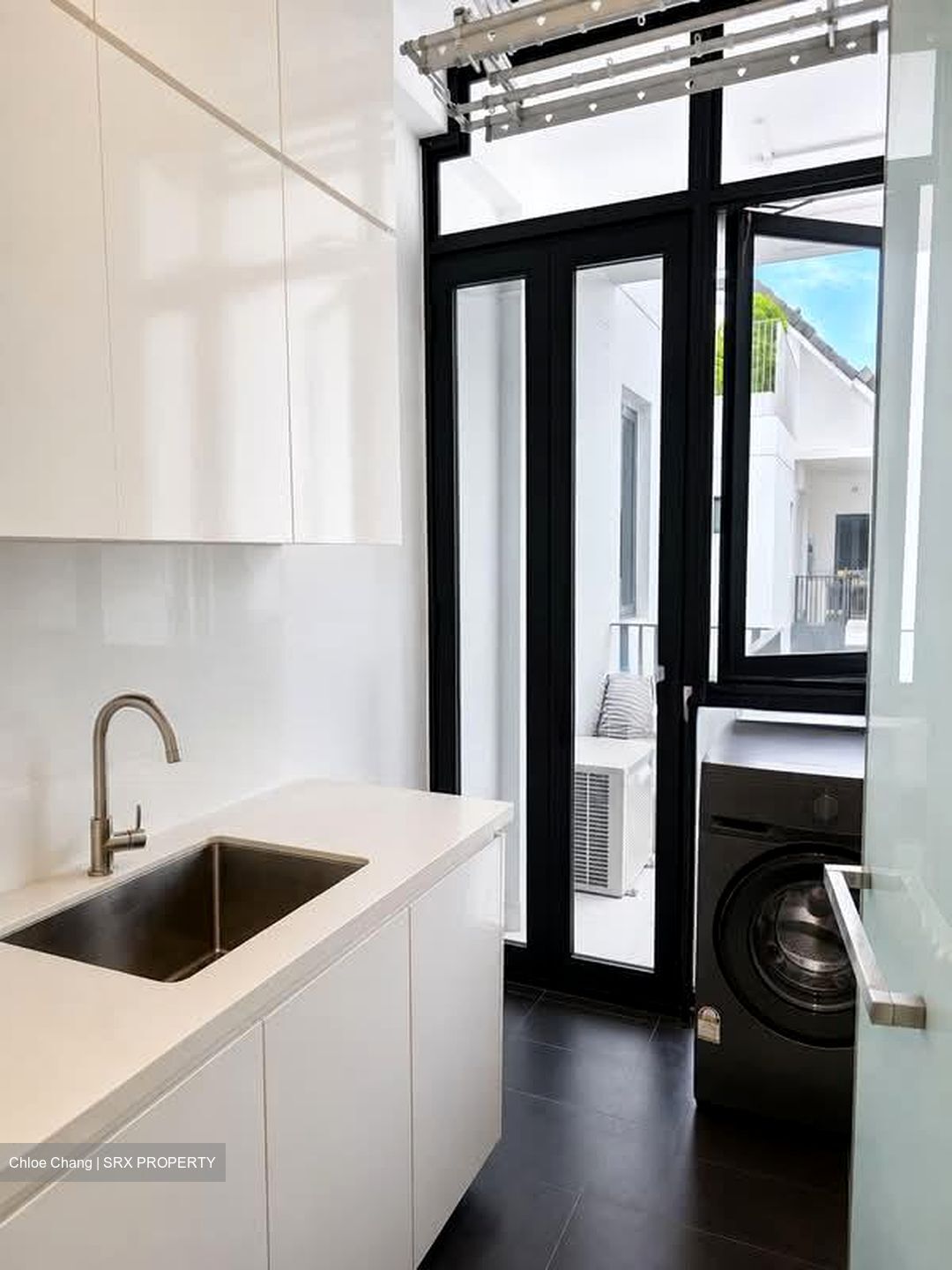Village @ Pasir Panjang (D5), Condominium #581968561